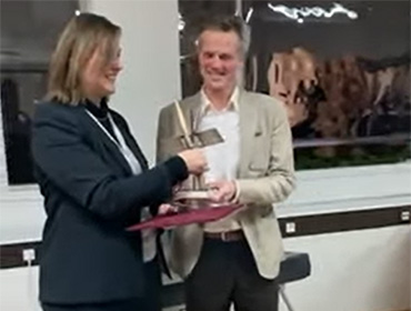 Ambassador Eszter Sándorfi presented the main prize to Frosti Fridriksson in Reykjavík